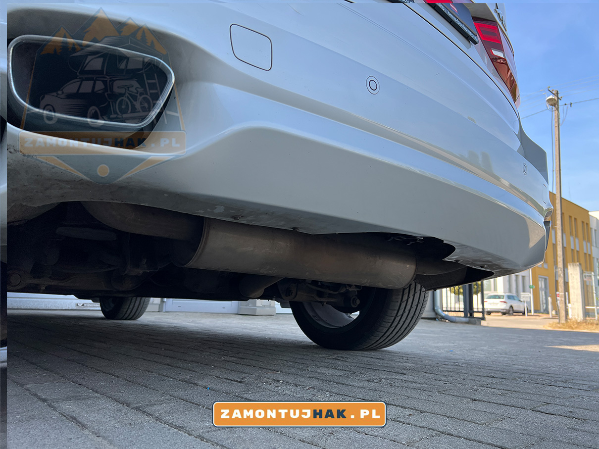 Montaż haka westfalia do BMW X5