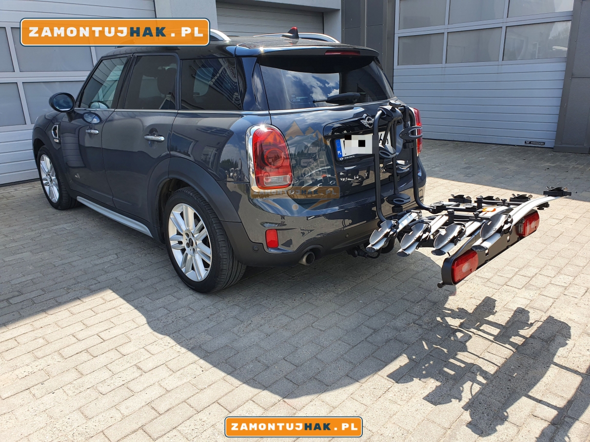 zdjecie z montazu haka mini countryman cooper s all4