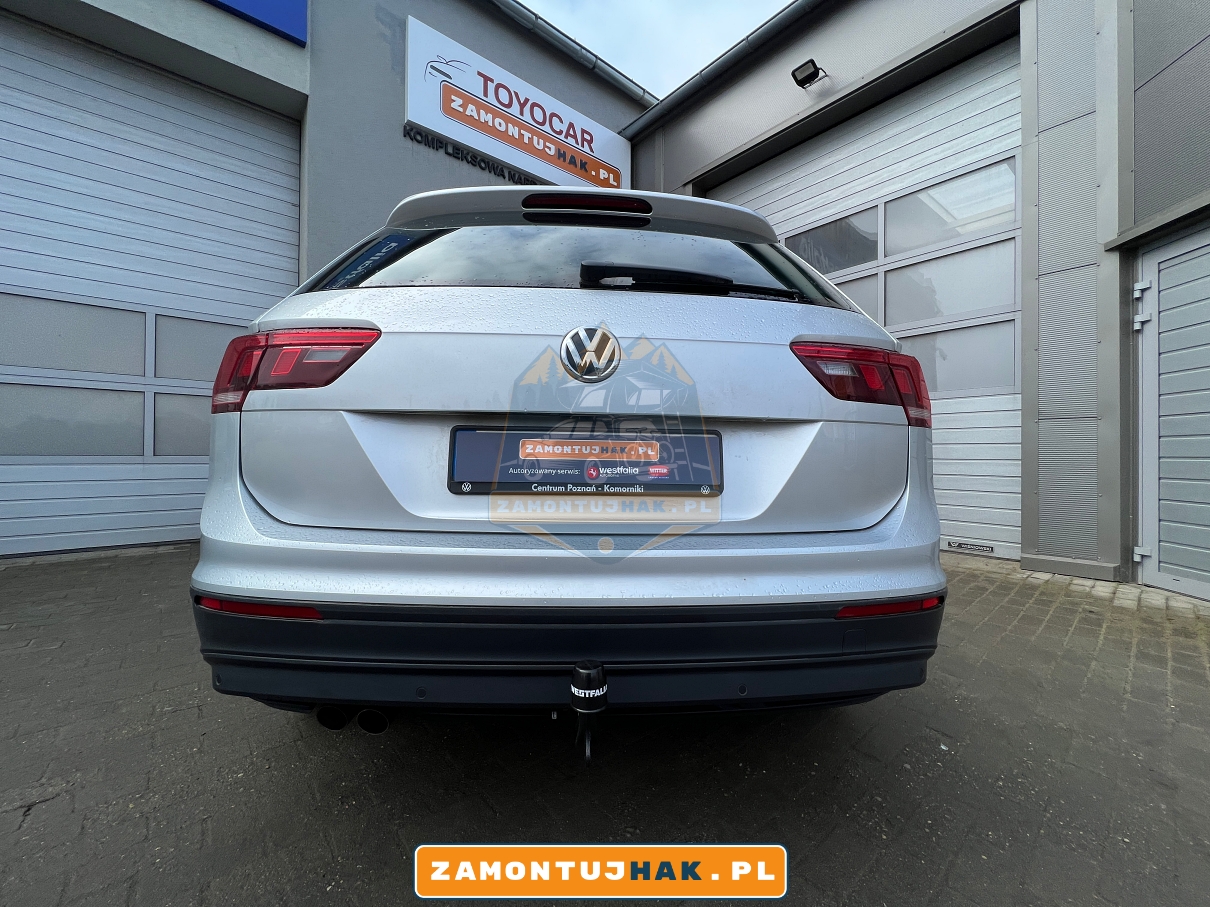 hak holowniczy westfalia a40v - zdjecie volkswagen tiguan po montazu haka holowniczego